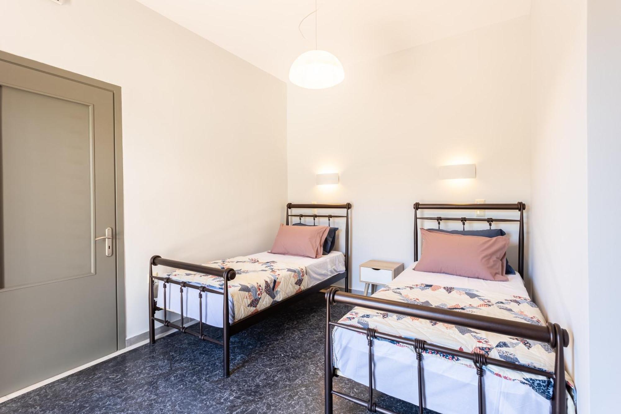 Petrino Serene Nests - Bright Getaways Kakovatos Esterno foto