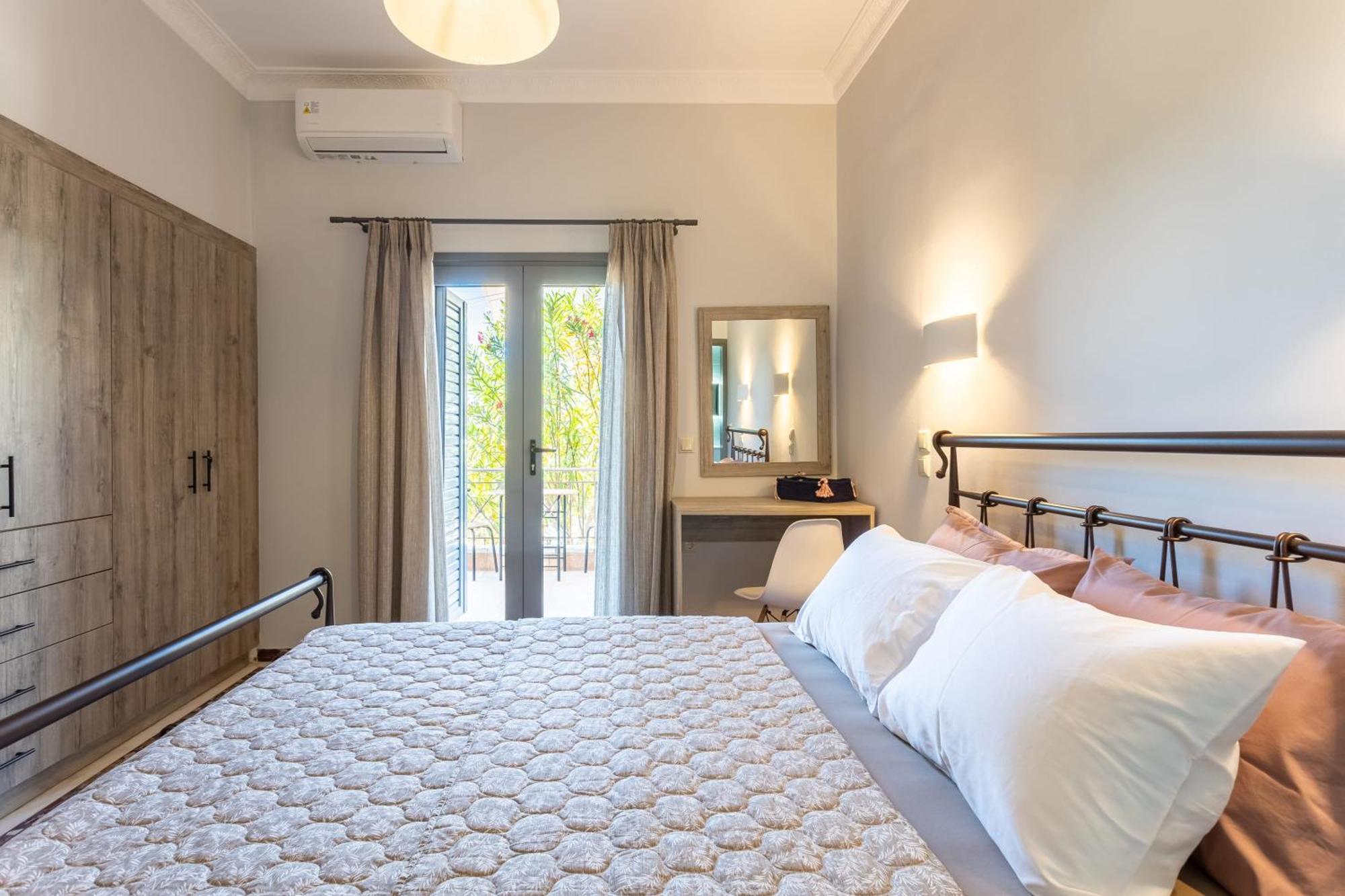 Petrino Serene Nests - Bright Getaways Kakovatos Esterno foto